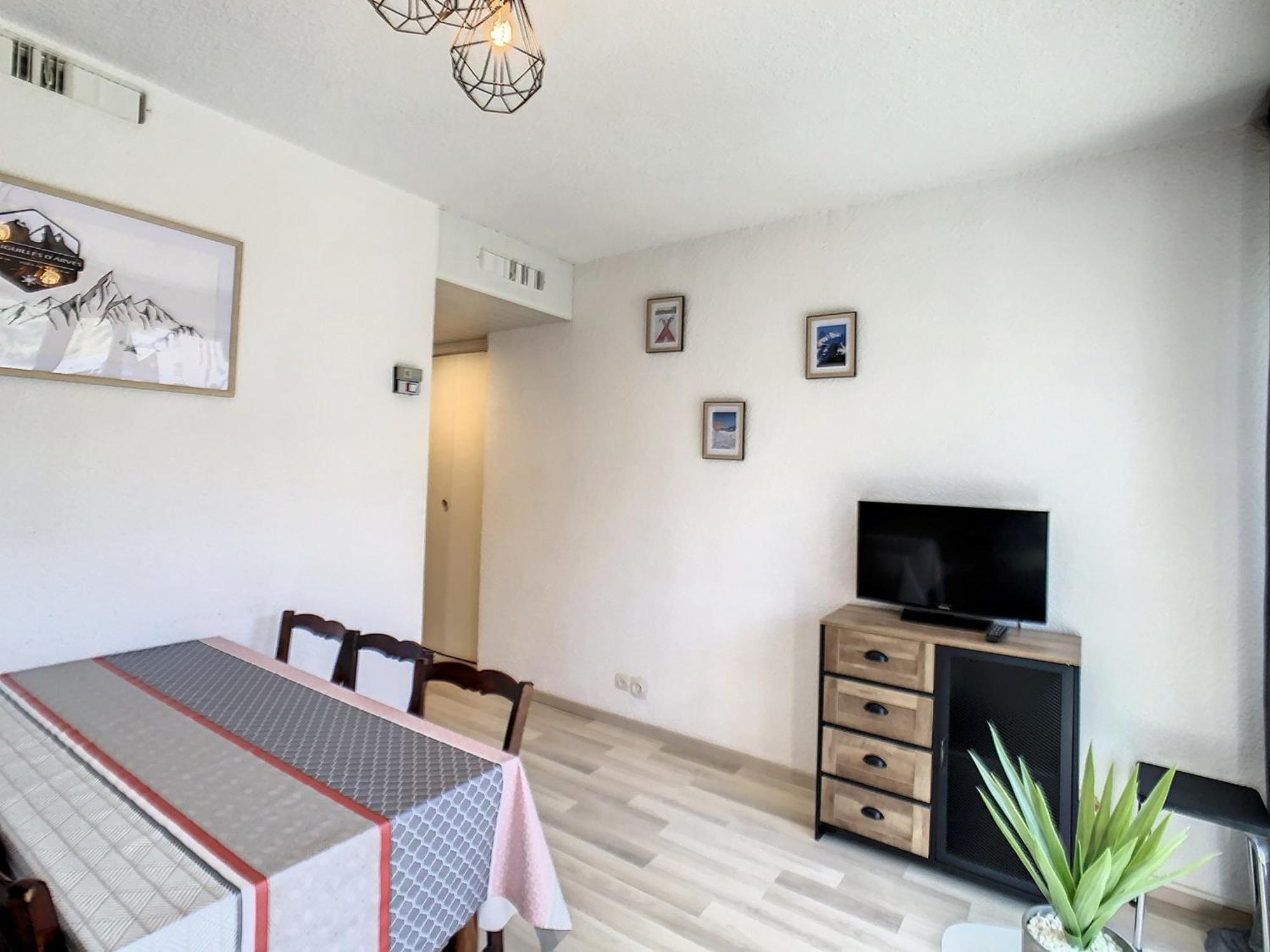 Fontcouverte-la-Toussuire Appartement Cosy 4 Pers, Proche Pistes Et Commerces, Balcon Sud-Ouest, Parking, Casier A Ski - Fr-1-417-48 מראה חיצוני תמונה